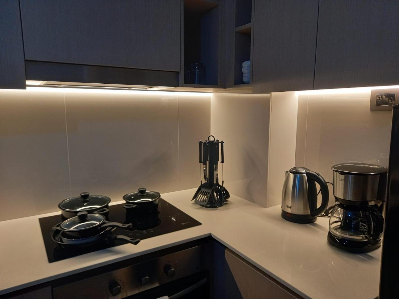 Hermoso Y Moderno Departamento, Nuevo, A Pasos De La Quinta Vergara, Cercano A Mejores Atractivos De Vina Del Mar, Con Maravillosa Vista *