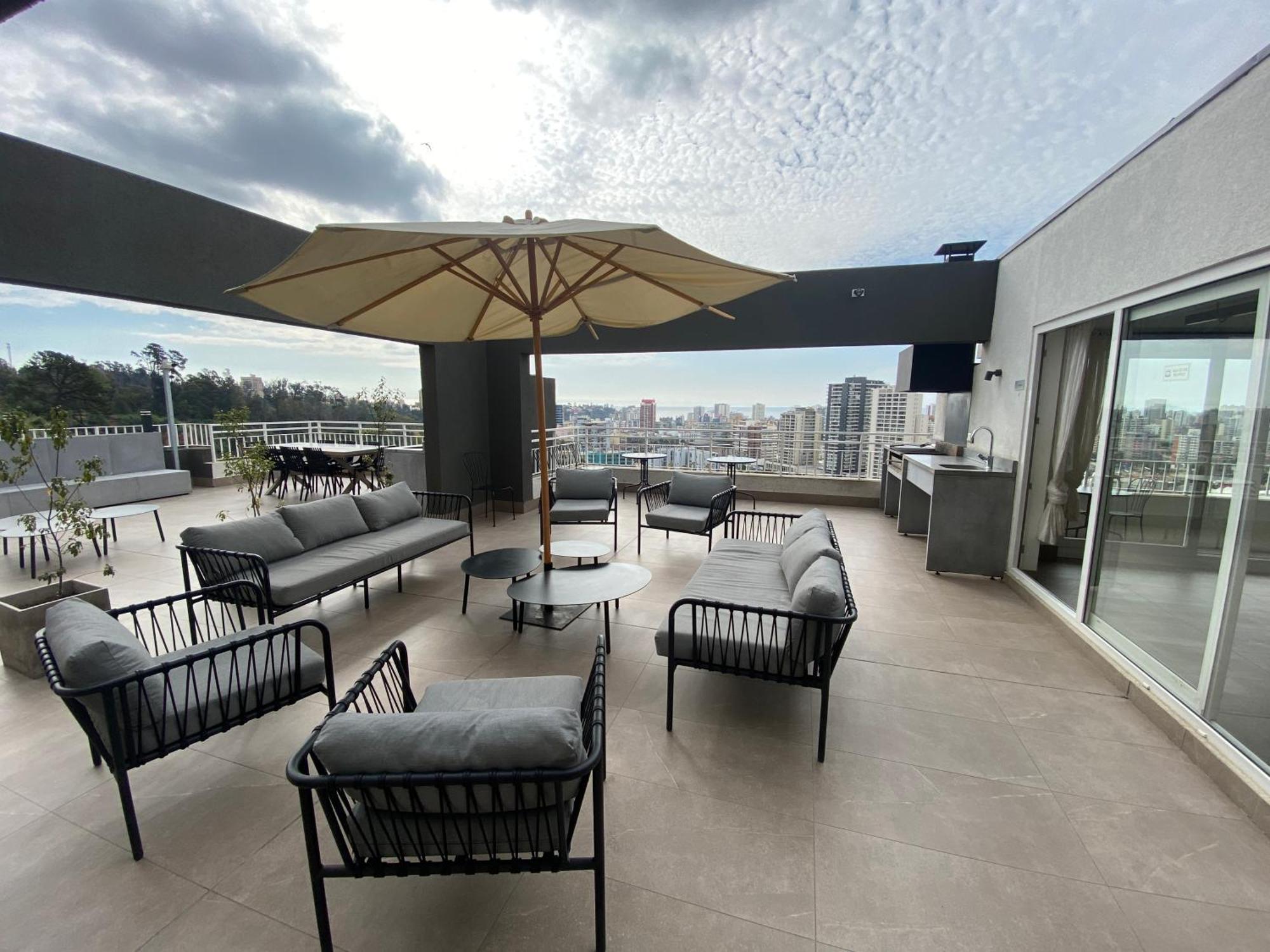 Apartamento Hermoso Y Moderno Departamento, Nuevo, A Pasos De La Quinta Vergara, Cercano A Mejores Atractivos De Vina Del Mar, Con Maravillosa Vista *